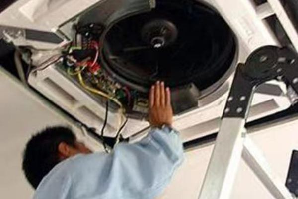 南寧格蘭仕中央空調服務維修電話